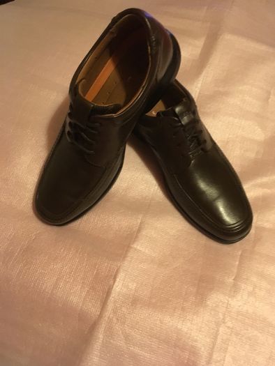 Clarks Shoes, size EU-41,5. UK-7,5 G