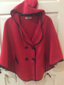 Lil Jen Red Hooded cape with Black Trim / Belt