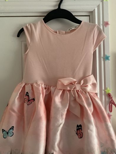 H&M dress age6-8