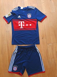Bayern Munich shirt and shorts