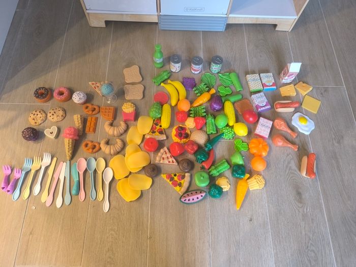 KidKraft play kitchen with accessories