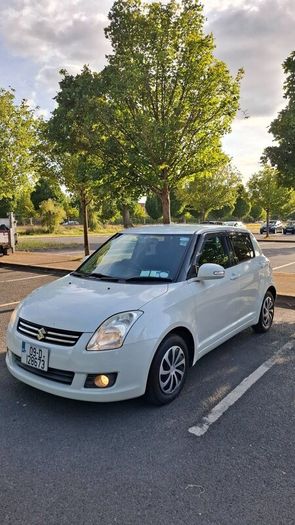High-Spec Suzuki Swift Automatic