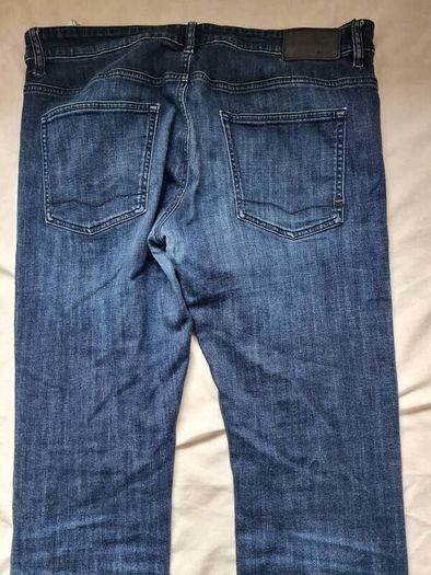 Hugo boss stretch jeans Size 38/34 zip fly in excellent condition