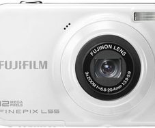 Fujifilm FinePix L55 12.0MP Digital Compact Camera - White