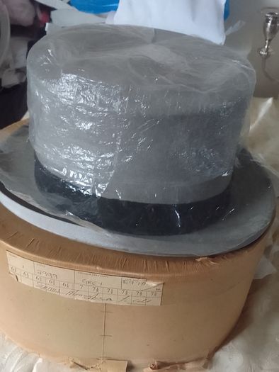 vintage  christy of london top hat with box for sale