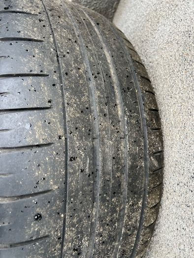 BMW X4 genuine 20" alloy wheels and tyres