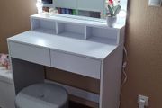 Dressing table with mirror and LED  light bulbs