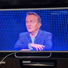 sony 32in TV