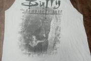 Cropped vintage buffy t shirt size medium