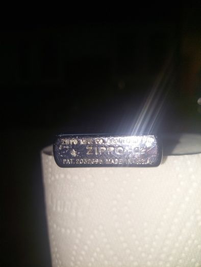 zippo cigarette lighter