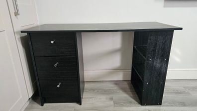 computer table with drawers