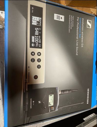 Sennheiser EW100 G4 GB Wireless Lapel clip on mic System