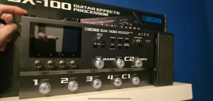 Boss GX100