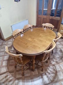 table and 6 chairs