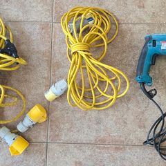 Makita drill and 110v leads