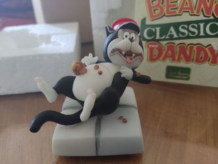 Denis the menace and Beano Robert Harrop collectables