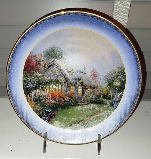 Bradford Exchange "Candlelight Cottage" plate