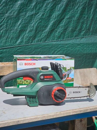 Bosch cordless Universal Chainsaw 18v