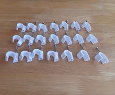 15 mm nail-in clips