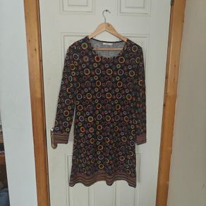 Fun print dress size 12