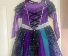 Kids Witch Costume/dress size 2-3 years Halloween