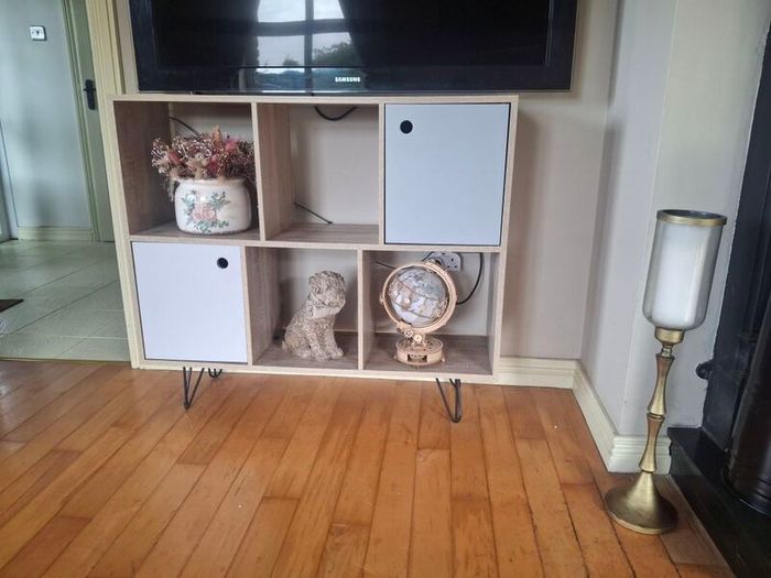 Shelving unit