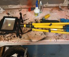 110v light