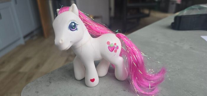 Strawberry Swirl MLP G3 My Little Pony 2002