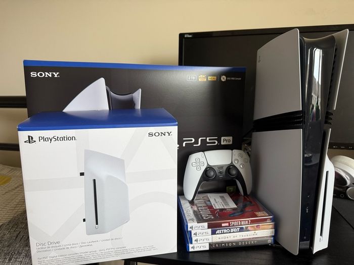 PlayStation 5 Pro with Disc Drive - PS5 Pro (Bundled with games)