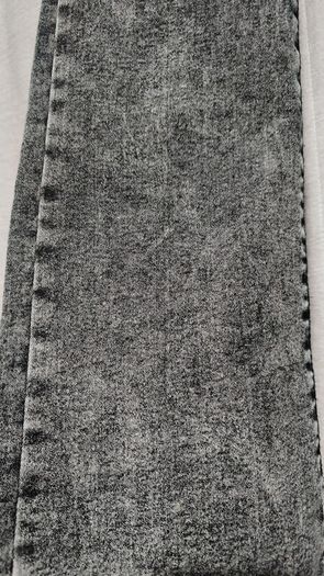 Flared jeans in great condition, worn once or twice