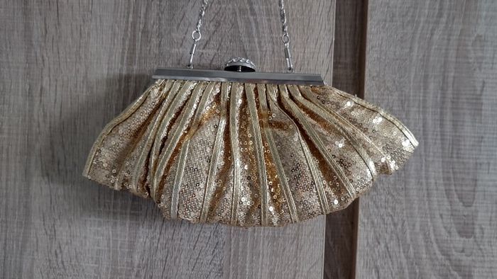 Gold sequin with rinstones clutch