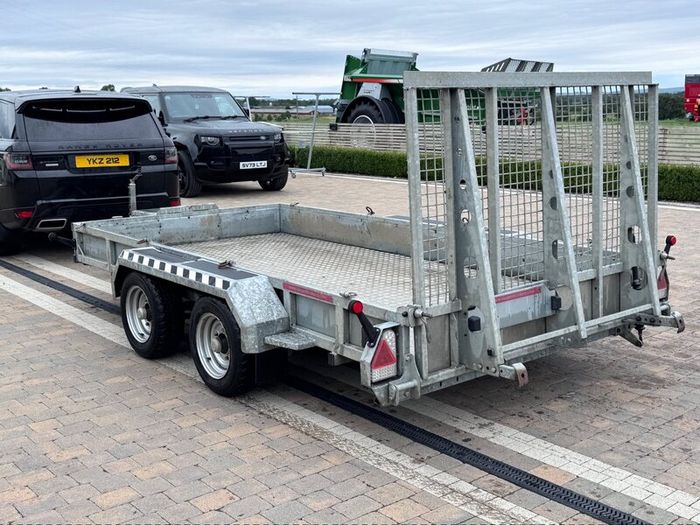 Nugent 12x6 plant trailer