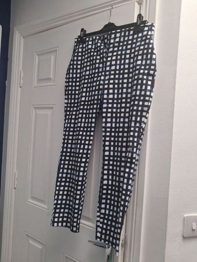 Ladies trousers