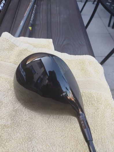 Titleist TSI2 9 Degree Left Handed Driver. Regular shaft