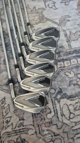 Taylormade Stealth Irons + Stealth DHY Hybrid (7 clubs)