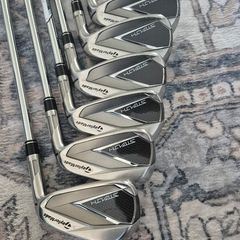 Taylormade Stealth Irons + Stealth DHY Hybrid (7 clubs)