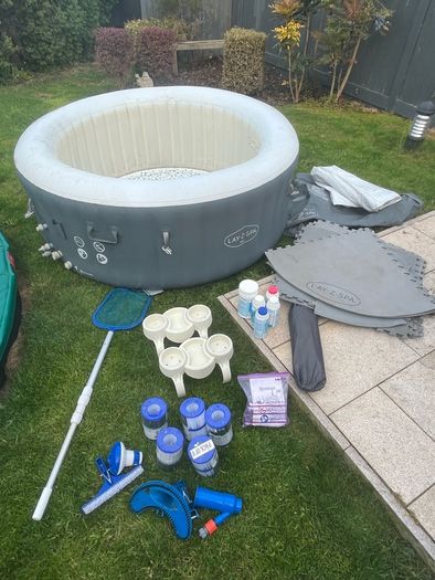 Lay Z Spa Bali hot tub led lights and accessories