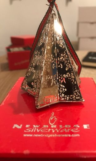 Newbridge decorations