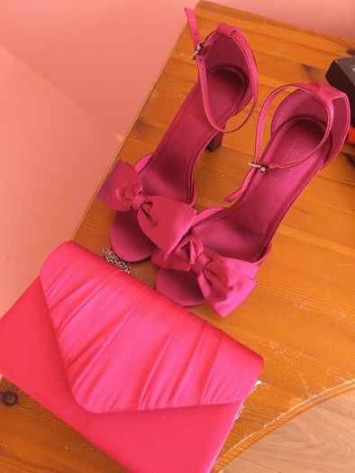 ladies shoes and bag wide fit