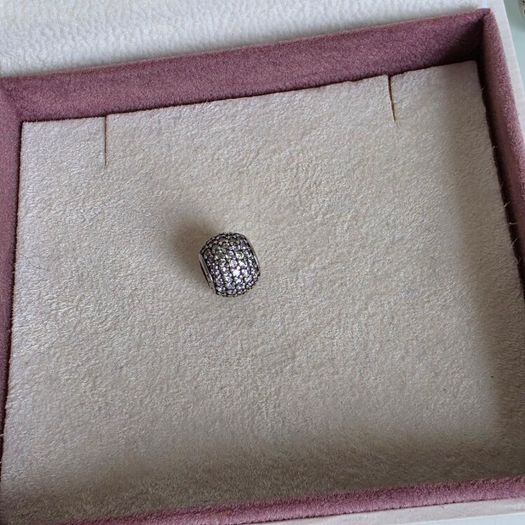 Pandora sparkly clear charm very good condition hallmarked
