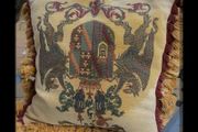 Antique cushion