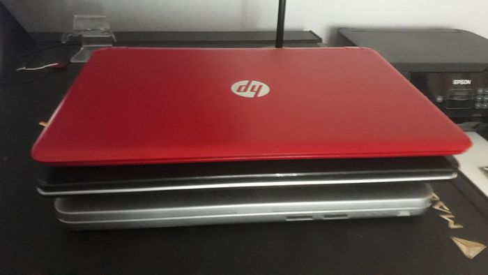 3 Broken Laptops for Parts