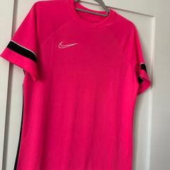 Men tshirt - NIKE