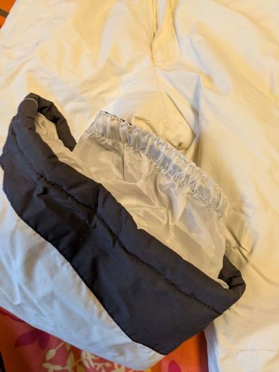 ski trousers 4y.o