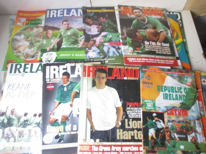 Job Lot Of 60 Irish International Soccer Programmes