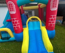 Happy Hop Bouncy Castle Play Centre with Ball Pit