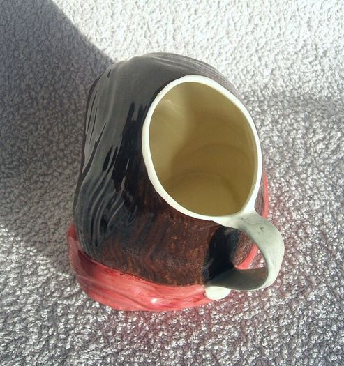 MAID MARIAN (Sylvac, Staffordshire) - a Sherwood Forest character jug (1970's). Excellent condition.