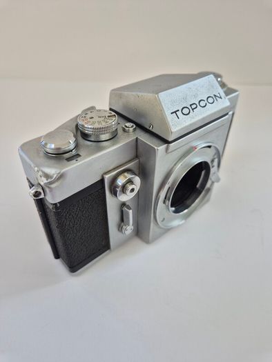 Topcon RE SUPER SLR Camera Body