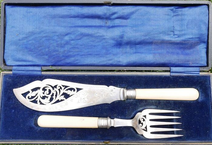 Vintage Boxed set of Faux Bone Handled Fish Servers with Hallmarked Silver Collars - 2 Pieces