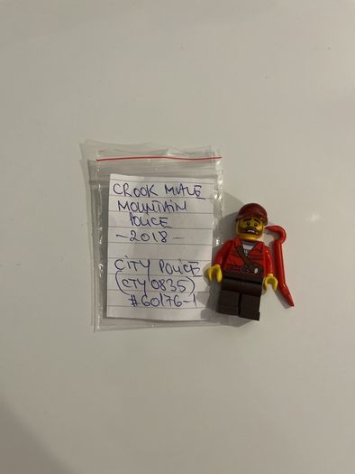 Lego City Crook Male Mountain Police minifigure